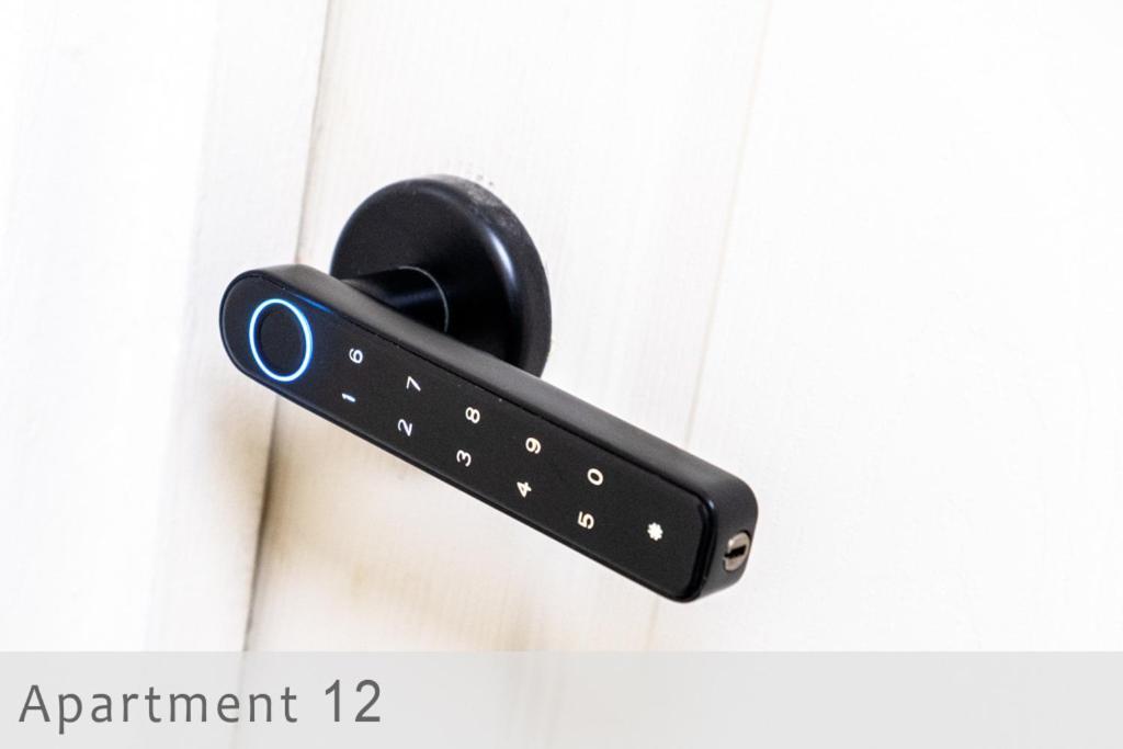 Apartment Cades